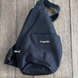 Baggallini Black Shoulder Bag